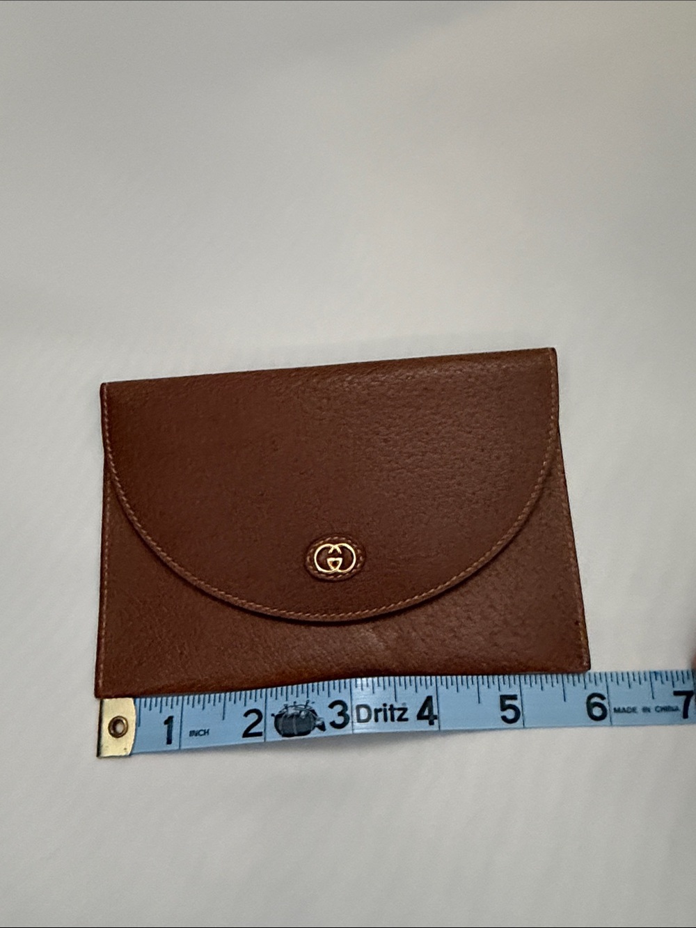 Gucci Vintage Accessory Collection Leather Envelope Pouch with Gold Logo - Picture 8 of 9